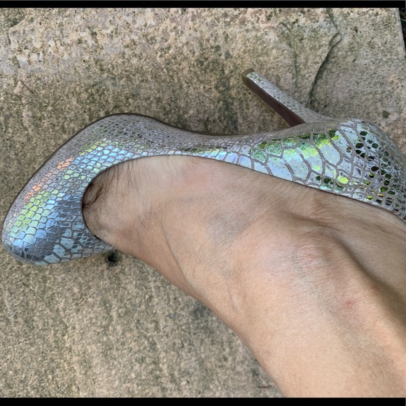 BCBG - Picture 6 of 6